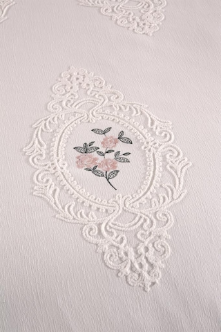 Gardenlove Nakışlı Şönil 2 Parça Tek Kişilik Yatak Örtüsü Krem Krem