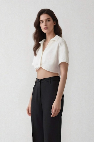 Defacto Cropped Fit Gömlek Yaka Keten Görünümlü Kısa Kollu Bluz C7799ax25spwt32 Beyaz