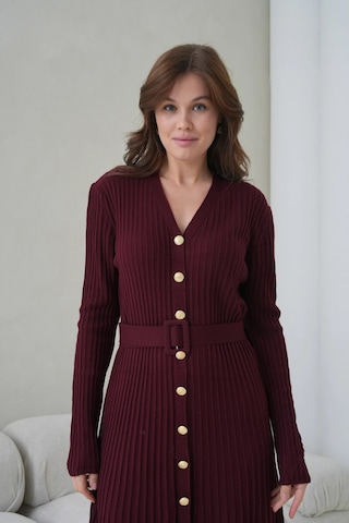 Kadın V Yaka Ful Düğme Kapama Kemer Detay Maksi Boy Fitilli Triko Elbise Mürdüm