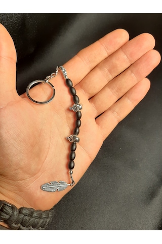 Mryart Oniks Taşı Boncuklu Kafatası Detaylı Anahtarlık - Metal Tüy Süslemeli Siyah