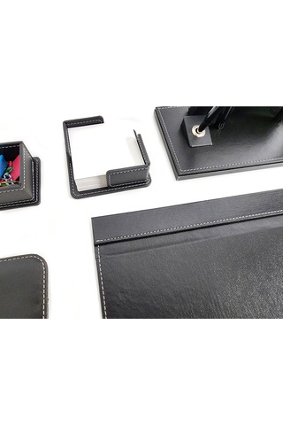 Prozenis Haseki İsimlikli Siyah Deri Sümen Takımı 9 Parça