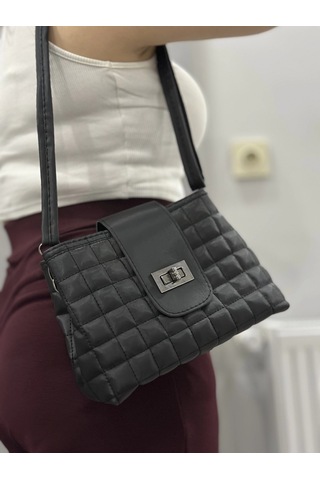 Biçomi Kapaklı Kapitone Siyah Cilt Çanta Siyah