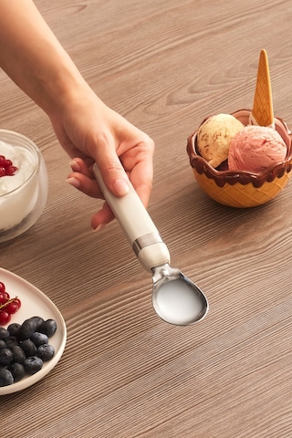 Karaca Mastermaid Dondurma Kaşığı Krem