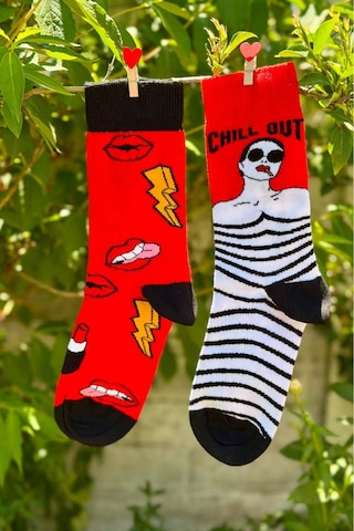 Lousocks Unisex Sağlı Sollu Chill Out Desenli Soket Çorap Kırmızı