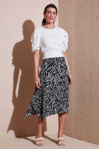 Lela Desenli Volanlı Midi Boy Bayan Etek 5869010 Zebra