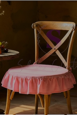 El Yapımı Yuvarlak Buldan Yıkanmıs Keten Fırfırlı Sandalye Minderi Pembe Pembe