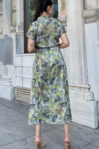 Kadın Yeşil Desenli, Yarım Kol Ve Yarım Patlı Gömlek Yaka, Beli Lastikli, Salaş Uzun Saten Elbise Yeşil