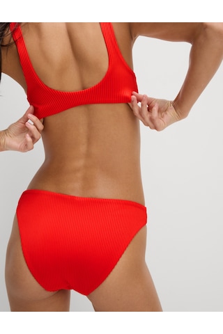 Marks & Spencer Fitilli Yüksek Bacak Kesimli Bikini Altı Kırmızı