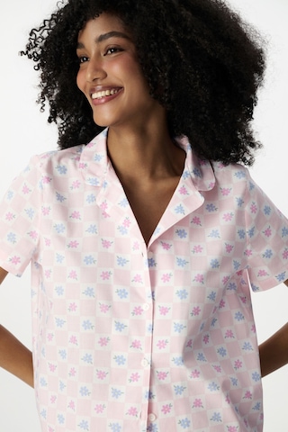 Penti Kırık Beyaz Travel Flowers Pamuklu Gömlek Şortlu Pijama Takımı