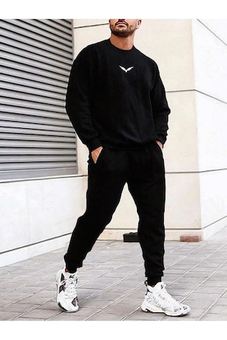 Wings Eşofman Takımı Sweatshirt Jogger - Siyah Baskılı Oversize Şardonlu Bisiklet Yaka Siyah Wings Eşofman Takımı Sweatshirt Jogger - Siyah Baskılı Oversize Şardonlu Bisiklet Yaka Siyah