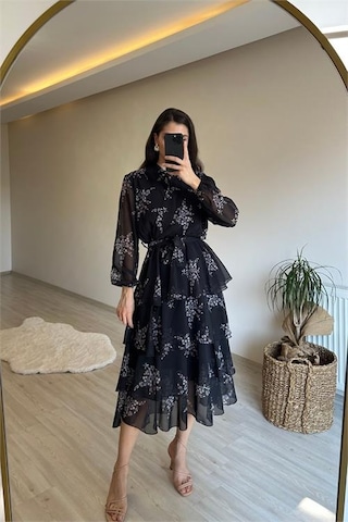 Neşeli Butik Kadın Çiçek Desenli Kat Kat Volanlı Şifon Elbise Nm014 Siyah
