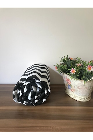 Ütü Masası Kılıfı İpli Stoperli Keçeli Örtüsü Bezi 55x140 Zebra