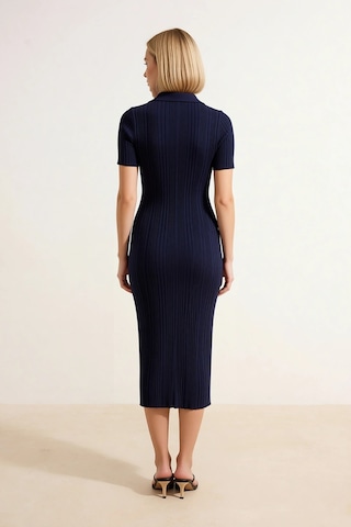 Benerly Kadın Polo Yaka Kısa Kollu Midi Elbise Triko Kumaş Bodycon Kesim Lacivert