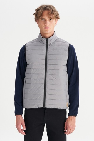 Wrangler Regular Fit Dik Yaka Şişme Yelek Erkek Yelek W2520511 035 Gri