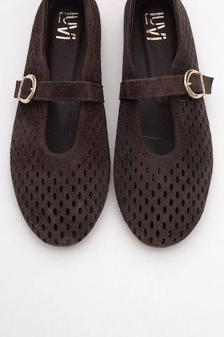 Luvishoes Arian Kahverengi Süet Hakiki Deri Delikli Kadın Babet Ayakkabı Kahverengi
