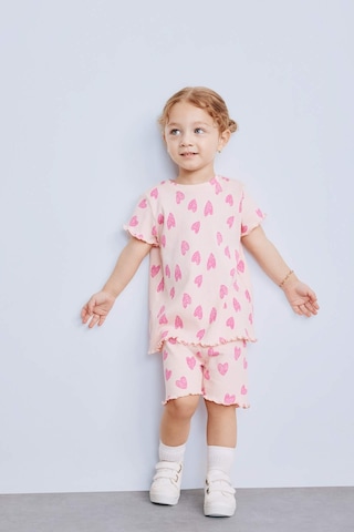 DeFacto Kız Bebek 2'li Takım Desenli Fitilli Kaşkorse Kısa Kollu Tişört Şort E0724A525SMPN127