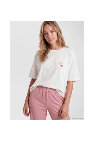 LC Waikiki Alıta Cıty Farkıyla Lcw Young Kırmızı Penye Baskılı Kısa Kollu Kadın Pijama Takım Kirmizi - 929503400 Kirmizi
