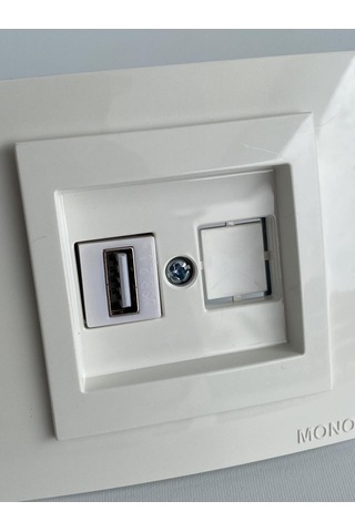 Mono Sıva Altı Usb Priz Beyaz Adaptörsüz