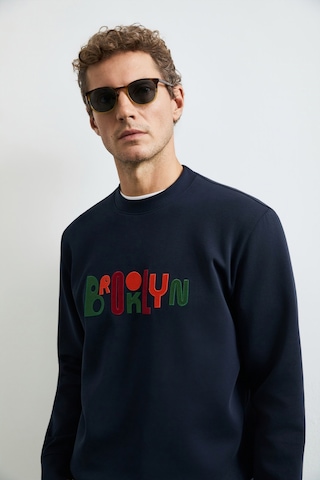 Lufian Finn Erkek Sweatshirt 112030202 Lacivert