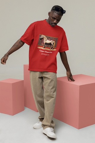 Noıssey Carpet Chronicles - Etnik Tasarımlı Unisex Oversize T-shirt Kırmızı