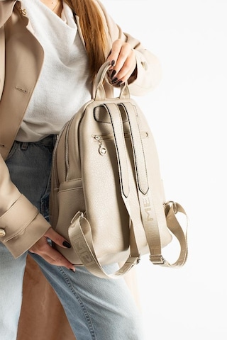 Vegan Deri Kadın Sırt Çantası 35 25 Cm Yağmur İtici Kumaş Mega Bag Günlük Kullanıma Uygun Krem