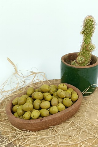 Aydın Yöresi Gemlik Cinsi Sofralık Tatlandırılmış Kırma Yeşil Zeytin 4 Kg
