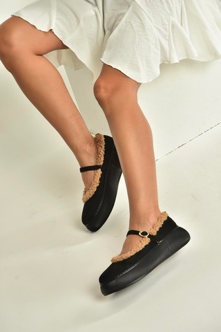 Fox Shoes V811269502 Siyah Süet İçi Kürklü Günlük Kadın Ayakkabı Siyah