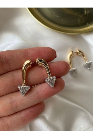 Pinery Jewels Vıp Seri - Zirkon Taşlı Piramit Sallantılı Altın Kaplama Kadın Kü Altın