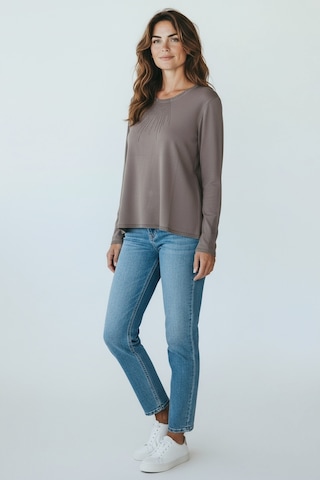 Kadın Yaka Ve Kol Ağzı Taşlı Etek Desenli Bluz Vizon