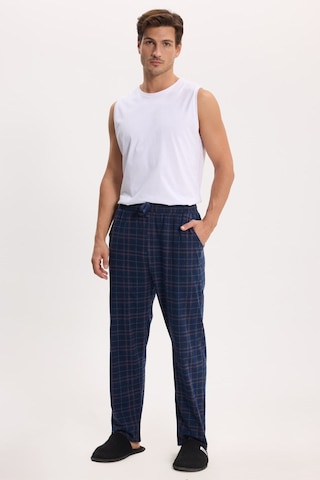 Tudors Erkek Standart Fit Normal Kesim Pamuklu Kareli Beli Bağcıklı Cepli Lacivert Pijama Altı-51259