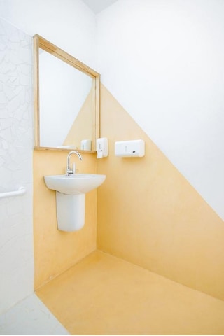 Eca Lia Kuğu Borulu Lavabo Bataryası 102188887