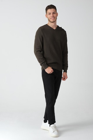 Alexander Gardi Alexandergardı V Yaka Regular Fit Kazak E20-512400 001