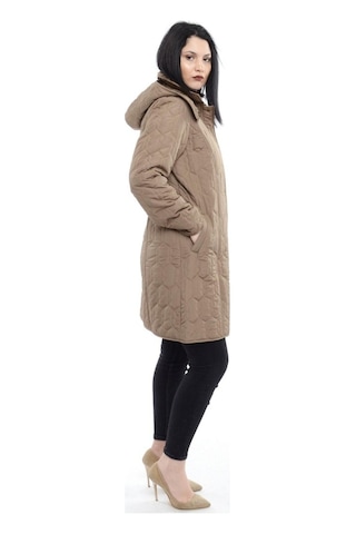 Vetre Kadın Kapitone Mont (95 Cm) Vizon Büyük Beden 1016 Çok Renkli