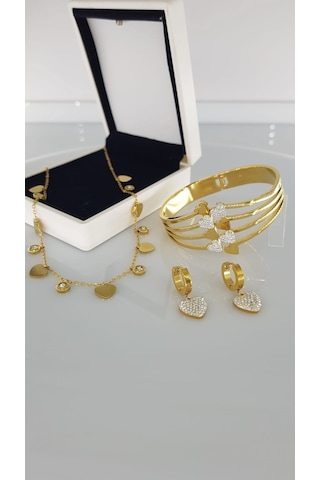 Kalpli Gold Rengi Çelik Takı Seti Gümüş - Rose Gold Kalpli Gold Rengi Çelik Takı Seti Gümüş - Rose Gold