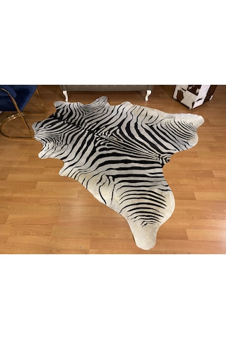 Hakiki Deri Dana Postu Beyaz Zebra Baskılı 210 X 230 Cm - 2261201000050