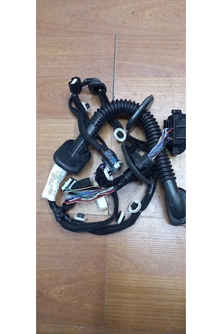 Ürün Detayı Renault Clio 5 Sol Arka Kapı Tesisatı 241271471r Ser