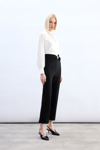 Sateen Bel Aksesuarlı Pantolon - Siyah-136830 siyah
