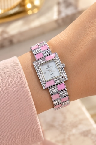 Rubenis Swiss Kadın Kol Saati 22x18 Mm Kristal Taşlı Çelik Kasa Ve Bilezik Pembe Sedef Detaylı Gümüş