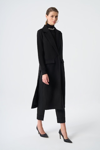 Kaşe Doku Akseuarlı Siyah Yelek 001