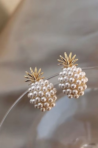 Kadın Küpe 14k Gold Renk İncili Ananas Premium Minimal Kararmaz Küpe Altın
