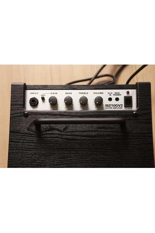Ibanez Ibz10Gv2-U Elektro Gitar Amfisi (Jak Kablo)