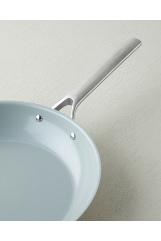 Hecha Çelik + Cerawell Tava 28x5 Cm Silver Gümüş
