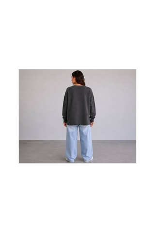 Herkesemoda Oversize/geniş Kalıp Yırtmaçlı Bisiklet Yaka Yumuşak Tuşeli Örme Sweatshirt Füme