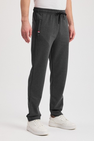 Antrasit Erkek Fermuarlı Cepli Nakış Detaylı Düz Paça Rahat Kesim Günlük Eşofman Altı Antrasit