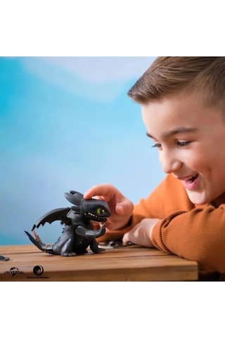 Spin Master Dreamworks Dragons Mini İnteraktif Ejderha Toothless 6072696 20151465 Ejderhanı Nasıl Eğitirsin