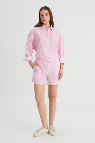 Lee Loose Fit Rahat Kesim Normal Bel %100 Pamuk Pembe Şort Pembe