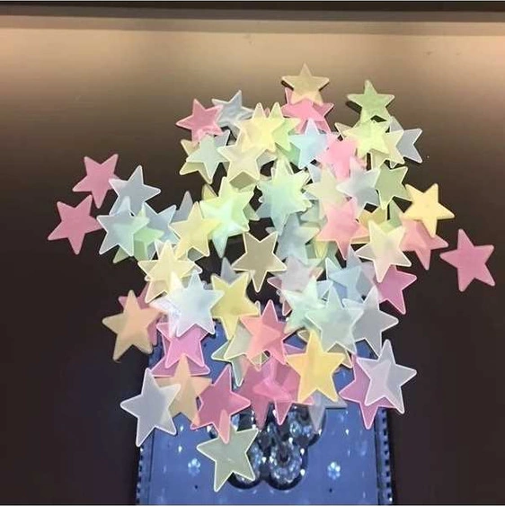 Trendooze Parlayan Yıldız 100 Adet Karanlıkta Parlayan Kendinden Yapışkanlı Pembe Çıkartmalar Pembe