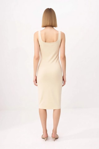 Benerly Kadın Midi Bodycon Örme Elbise Kare Yaka Kalın Askılı Viskoz Liyo Taş