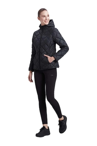 Skechers W Capitone Hooded Jacket Kadın Mont - Siyah S212001-001 Siyah