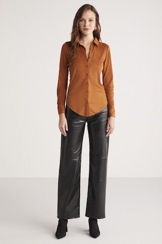 Ethıquet Peyton Kadın Slim Fit Dar Kesim Suni Süet Klasik Örme Taba Gömlek